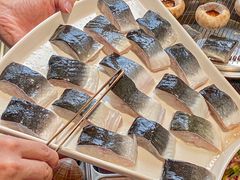 -围炉肉舍•炭烤活鳗•丹东海鲜烤肉(步行街店)