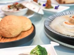 -上海衡山路十二号华邑酒店