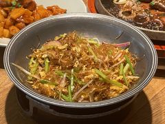 -蜜桃餐厅·伴山(湖滨商业街店)