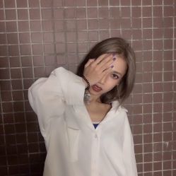 -苏豪路易士·嘉玛发廊