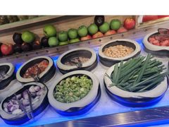 -九寸花汀海鲜烤肉自助(中东迪克店)