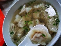 -周震馄饨