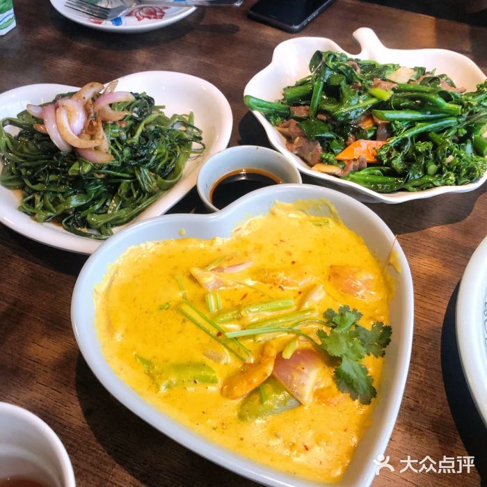 大头虾越式风味餐厅(光明广场店)越式咖喱虾图片