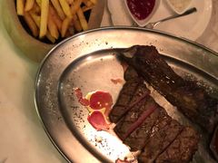 -La Mer Restaurant & Lounge