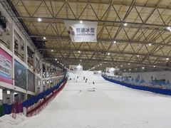 -乔波室内滑雪场