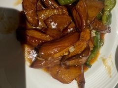 -关东小磨东北菜(漕河泾印象城店)