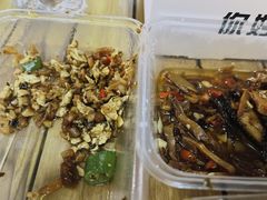 -湖南人家湘菜馆(镇江路店)