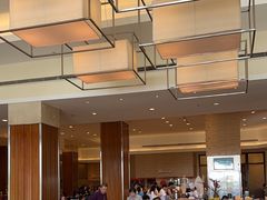 -亚龙湾希尔顿自助餐厅·海鲜·烧烤·沙滩BBQ·现场乐队