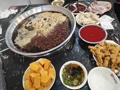 -储奇门鳝鱼火锅(总店)