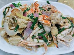 姜葱炒花蟹-四川小胡子海鲜(丁村万人海鲜广场店)