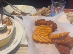 -必胜客(绿地新都会店)