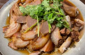 Braised Delicacies Platter