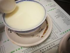 -仁信双皮奶(东川路店)