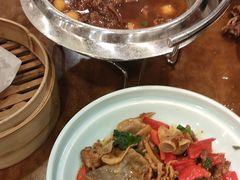 -一楼食业·美食人家