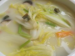 -万龙洲海鲜(大兴绿地缤纷城店)