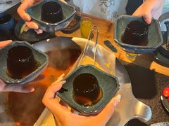 -湊湊火锅·茶憩(南京东路悦荟店)