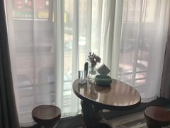 -新盈光·云会所(百丈东路店)