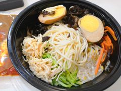 -瑞幸咖啡(杭州绿地中央店)