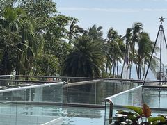 -亚龙湾喜来登·美景台大堂吧