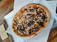 烤牛肉披萨-I HOLIC艾豪丽披萨(KKone店)