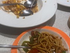 -必胜客(联投东方店)
