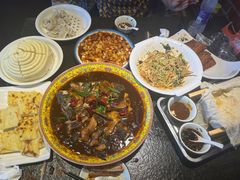 -靠山屯东北农家菜(八龙桥雅苑店)