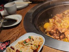 -万里闯关东铁锅炖菜馆(高新旗舰店)