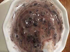 黑糯米加椰汁冷-正德顺順德雙皮奶(中信店)