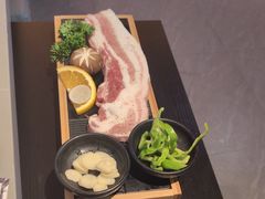 -轻烧烤肉(光谷步行街店)