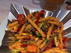 -荷花亭·湖北融合菜(中商广场店)