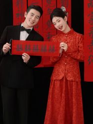 -樱花婚纱摄影