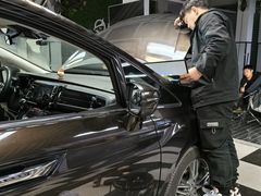 -鲨鱼皮汽车凹陷玻璃修复(静安店)