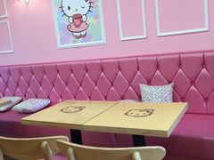 -Hello Kitty Cafe(弘大店)