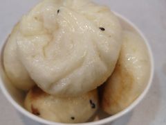 芝麻生煎包-蔡林记(广埠屯店)