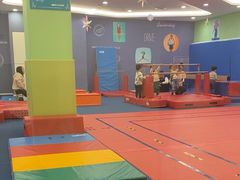 -小小运动馆(浦江店)