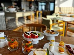 -瑰丽酒店·海吧·天际下午茶·现场DJ·天台酒吧