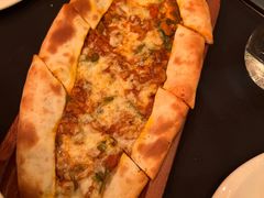 牛肉奶酪皮塔饼-Efes Turkish & Mediterranean Cuisine 艾菲斯餐厅(陆家嘴店)