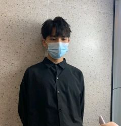 -苏豪路易士·嘉玛发廊