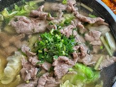 -全牛匠·乐山跷脚牛肉(新中关店)