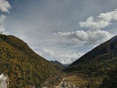 -亚拉雪山风景区