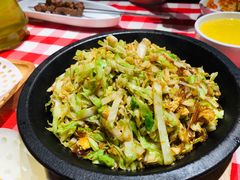 铁板包菜炒粉丝-西贝莜面村(当代商城店)