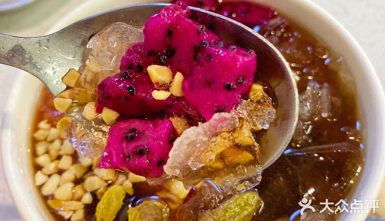 火爆朋友圈的电台巷 新店开业 快来薅羊毛