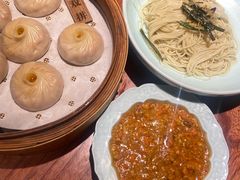 -裕兴记•蟹黄面馆(人民广场店)