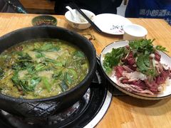-榕江牛瘪牛肉火锅