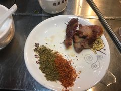 -迎燕阁烤羊腿(二环南路店)