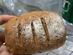 -沁屋面包店(人民东路店)