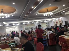 大堂-红日饭店(裕隆三路店)