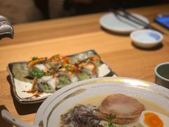 牛油果鳗鱼卷-初居食屋日式料理(万象城购物中心店)