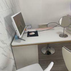 -凡碧诗毛孔收细