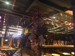 -唐伯虎新派湘菜馆(石夏时代广场店)
